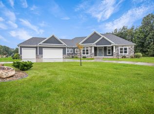 21642 Joy Ct, South Bend, IN
