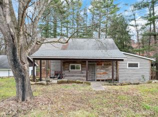 26901 Austin Rd, Howard, OH 43028