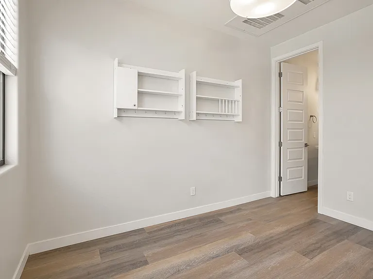 4235 N 26th St #13 — Photo 13