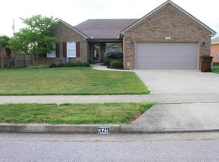 329 Bennett Dr, Nicholasville, KY