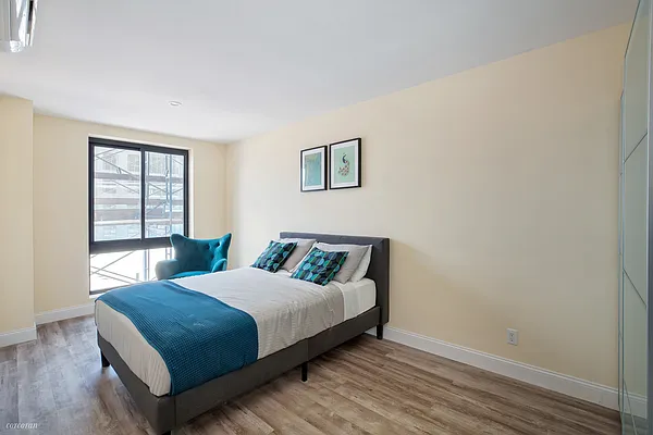 Sold by Corcoran | media 6