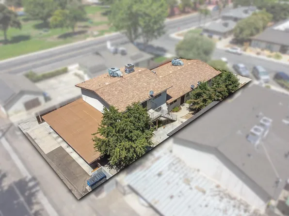 919 W Oak Avenue, Visalia, CA 93291