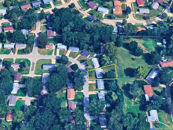 10526 Olney Dr, Saint Louis, MO 63136