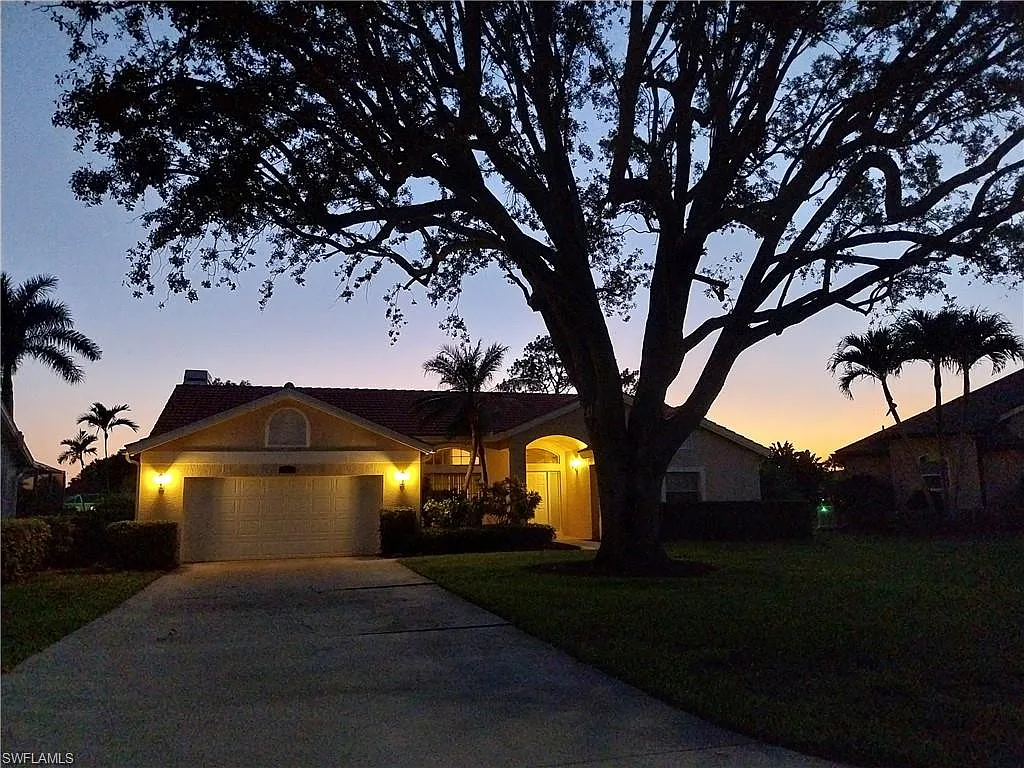 3 bed, 2.0 bath, 1900 sqft, $6,500 — Photo 2