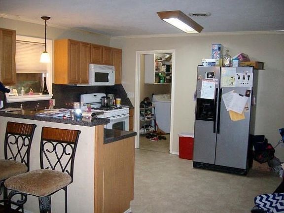 2nd image of 1007 S 13th St