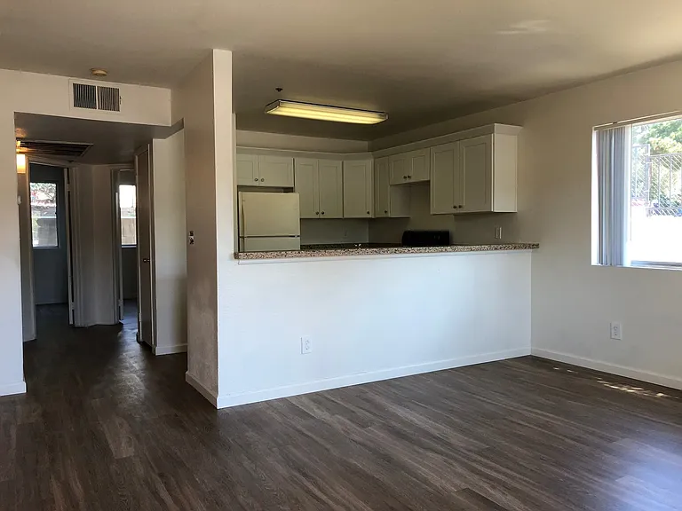 592 Ammunition Rd — Photo 8