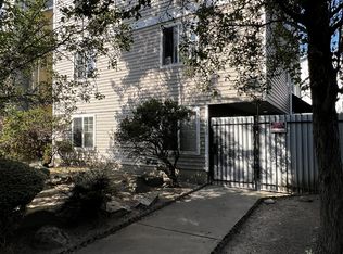 4337 9th Ave NE #C, Seattle, WA 98105