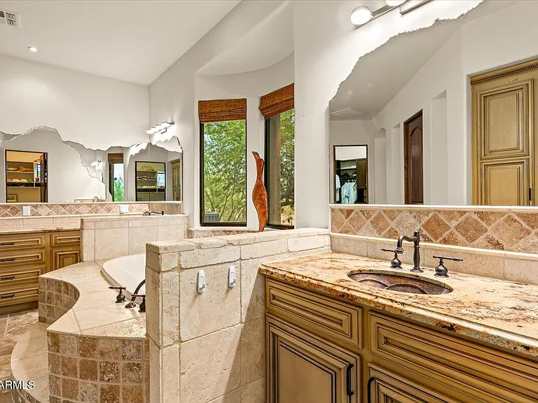 14317 E Lowden Ct — Photo 32