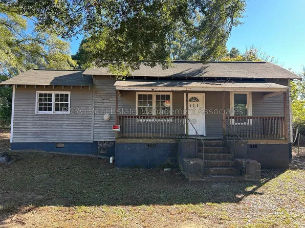 920 N 9th St, Griffin, GA 30223