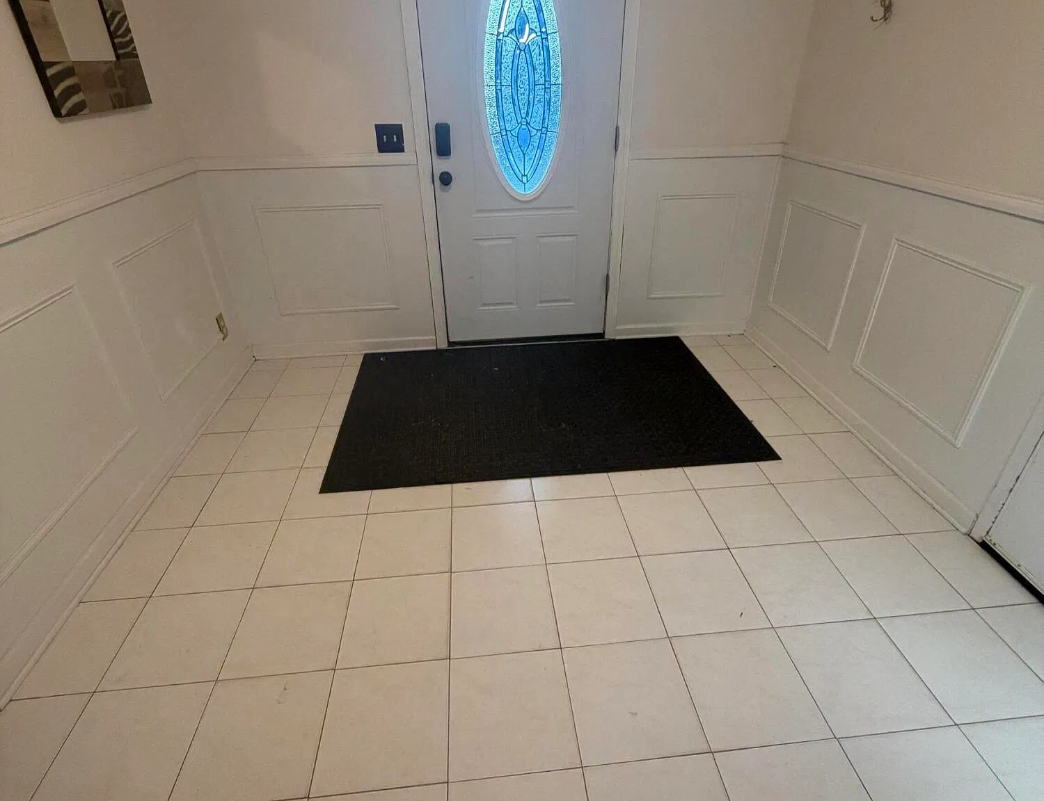 5 bed, 1863 sqft, $2,500 — Photo 2