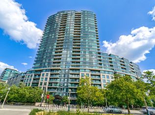 231 Fort York Blvd #519, Toronto, ON M5V 1B2
