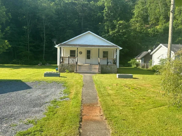6892 Okey L Patteson Rd, Scarbro, WV 25917