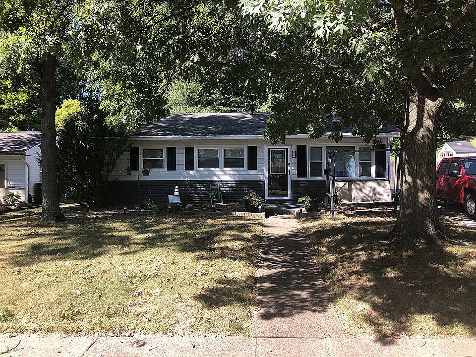 1st image of 607 Thornberry Dr