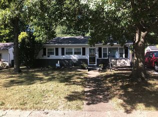 607 Thornberry Dr, Evansville, IN 47710