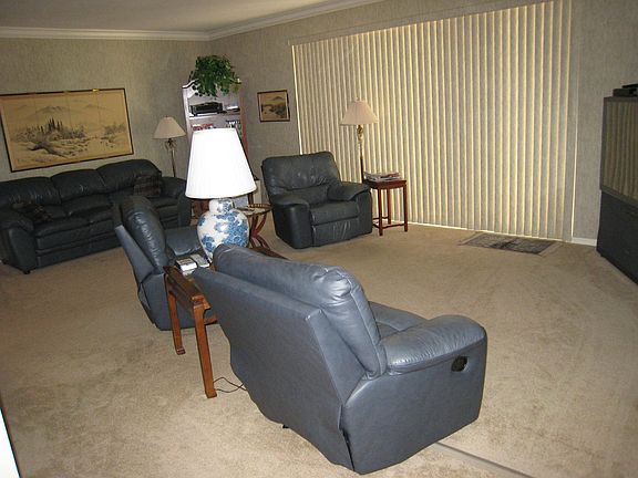 5th image of 2786 Countryside Blvd Unit 3