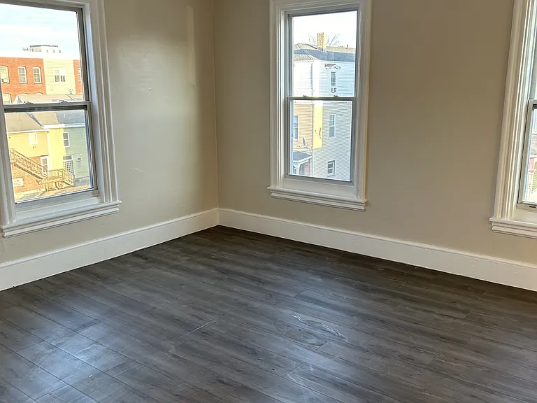 230 Pleasant St #2 — Photo 2