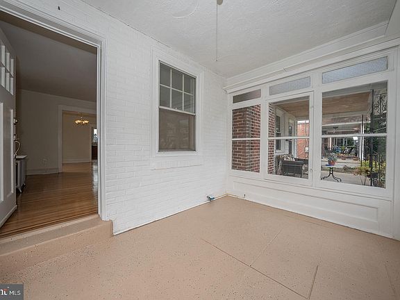 5th image of 3422 Plumstead Ave
