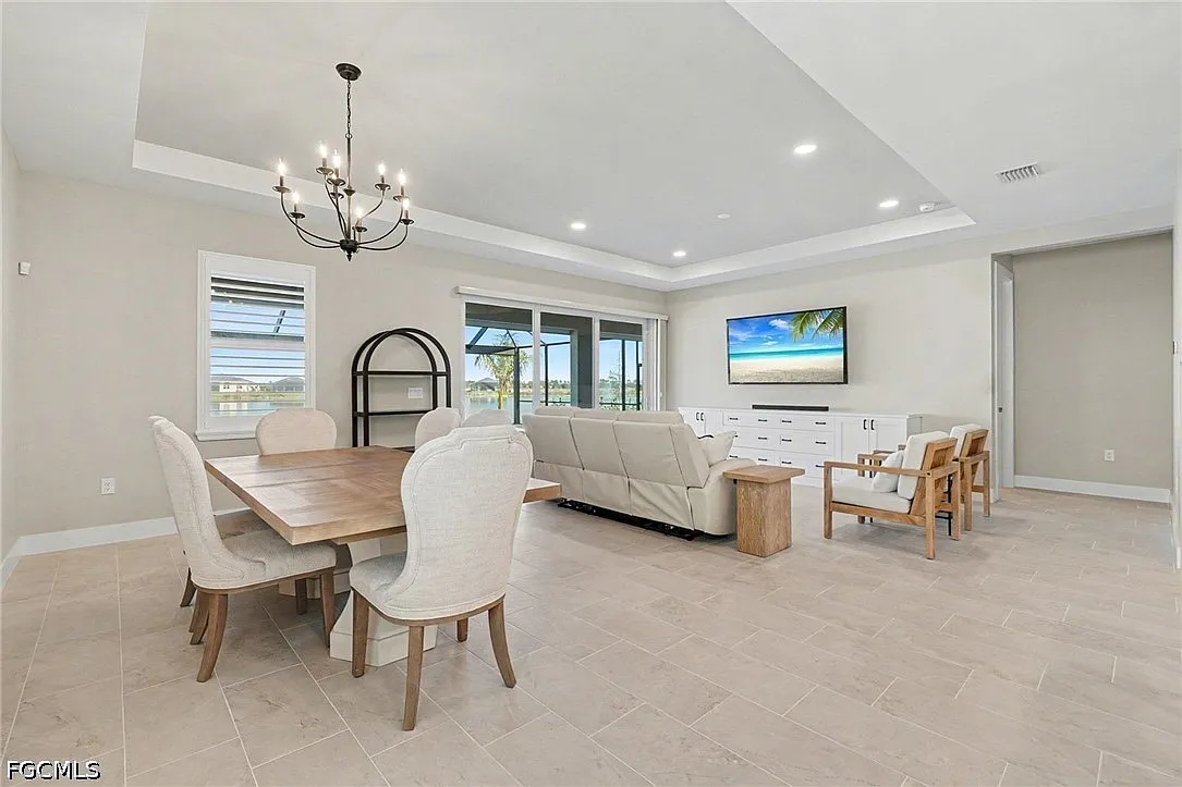 2 bed, 2.0 bath, 1985 sqft, $10,000 — Photo 3