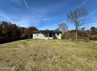 1830 Old Lake City Hwy, Clinton, TN 37716