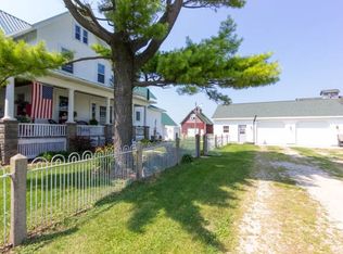 4403 E 1950th Rd, Leland, IL 60531