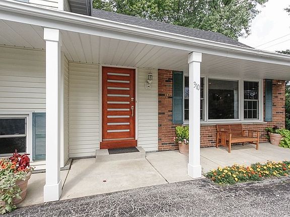 2nd image of 310 E School Ln