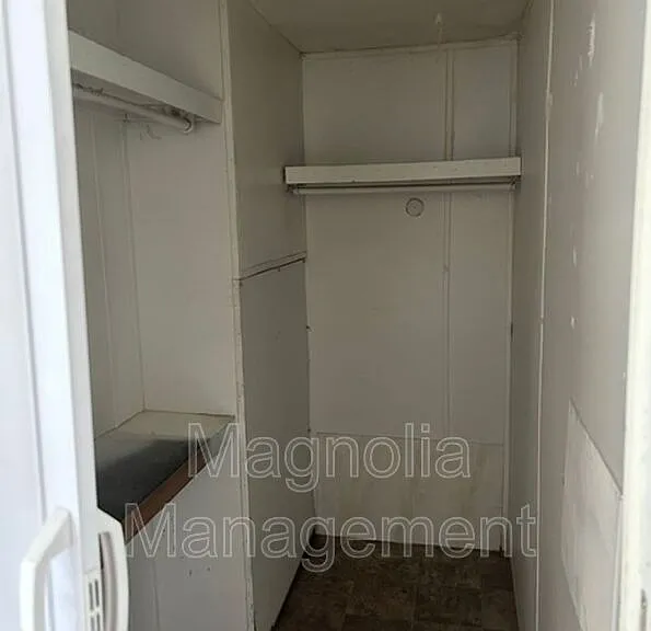 31 S Oliver Dr #10 — Photo 10