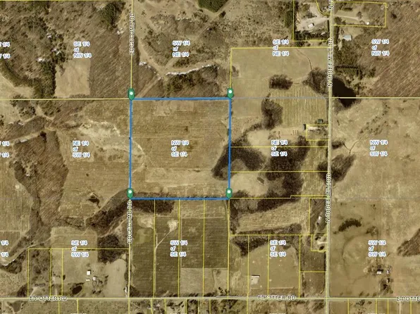 E Potter Rd #12, Traverse City, MI 49696