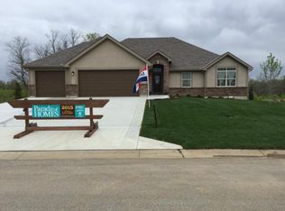 1117 SW Conch Way, Blue Springs, MO 64064