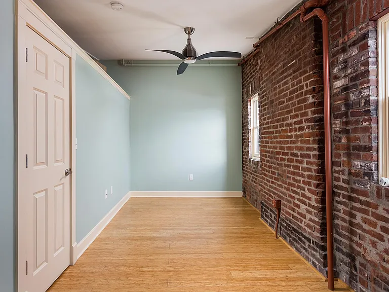 532 S 4th St #501 — Photo 9