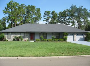 8865 Camshire Dr, Jacksonville, FL 32244