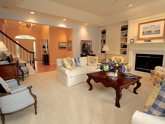 4th image of 3 Grandhill Way