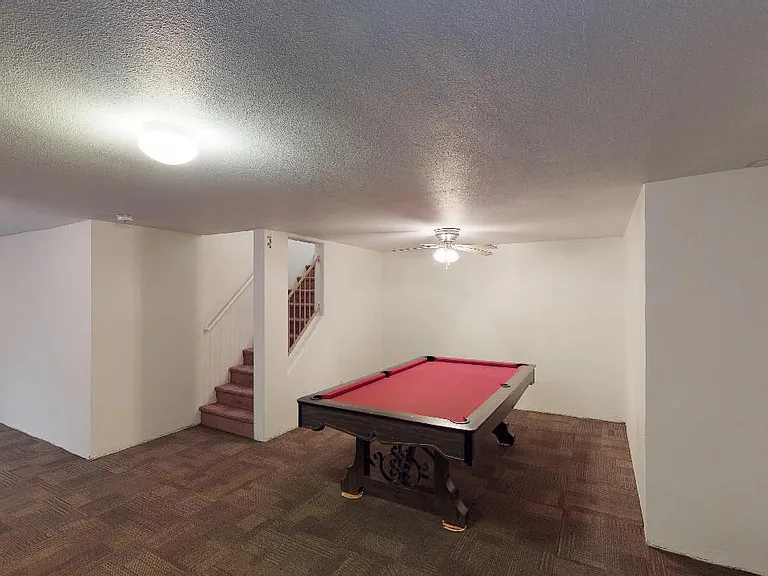 8805 Claystone Ct — Photo 22