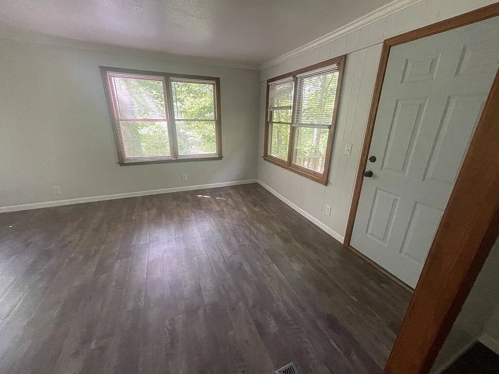 3 bed, 2.0 bath, $1,750 — Photo 3