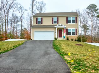 522 Collington Ct, Williamsburg, VA