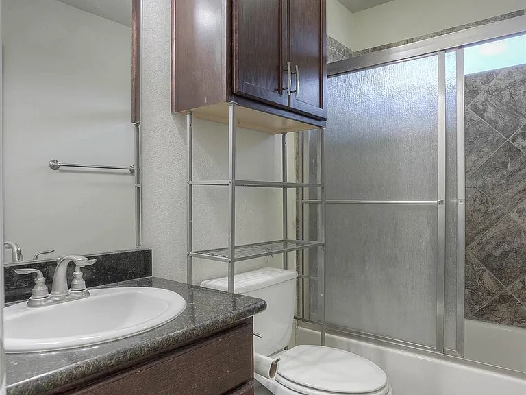 3720 Daisy Ln — Photo 31