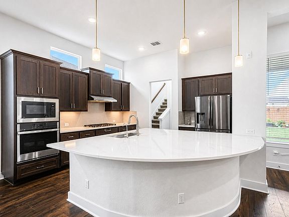 5th image of 6721 Empresa Dr