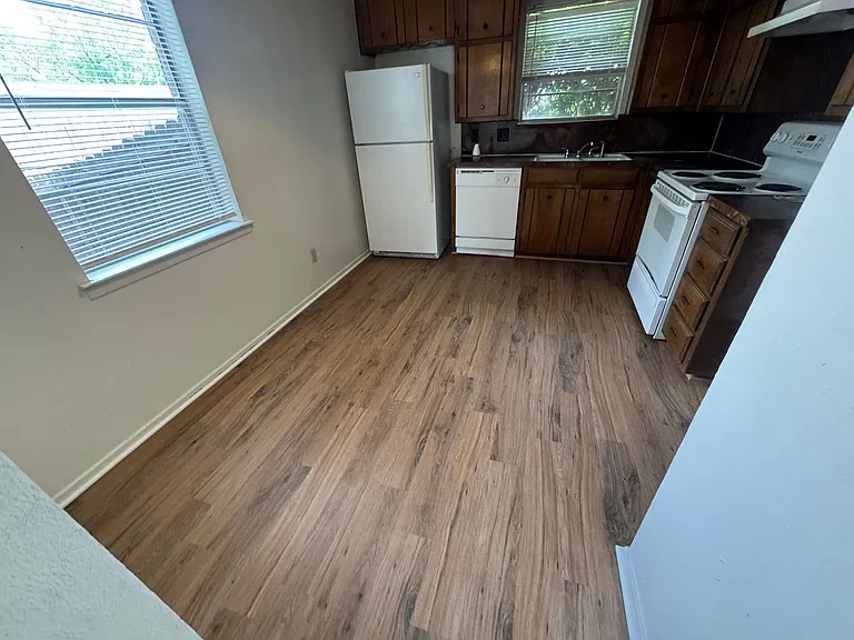 5604 Macgregor Dr — Photo 24