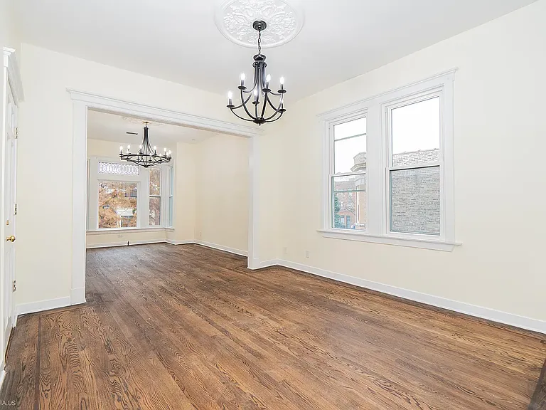 1711 W Henderson St #2 — Photo 5
