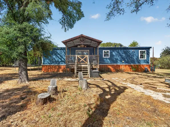2607 Williamson Rd, Granbury, TX 76048