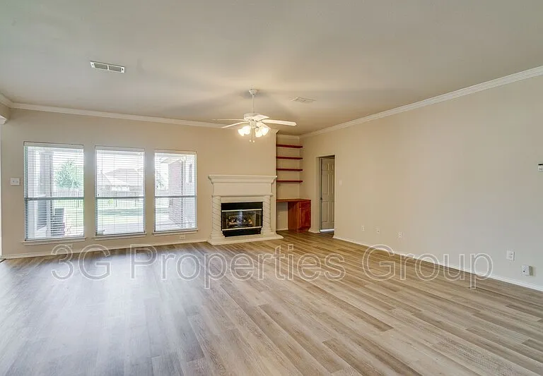 5208 Brookside Dr — Photo 7