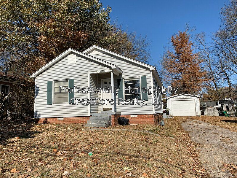 1st image of 814 Tibbs St