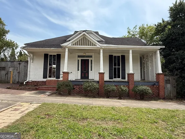 120 W Franklin St, Milledgeville, GA 31061