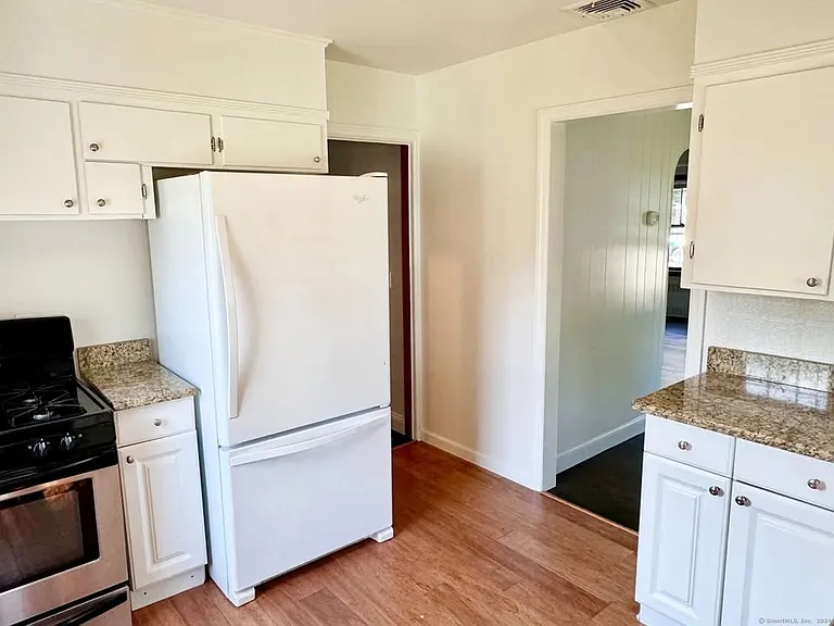 26 Mansfield St — Photo 23