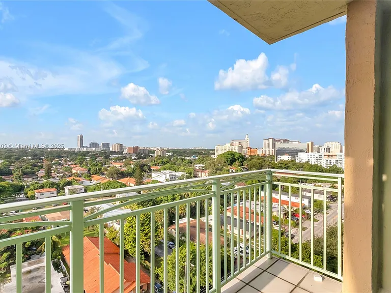 3500 Coral Way #1207 — Photo 7
