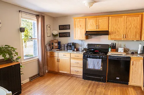 8 Leith Ct Photo 1