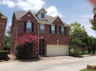 1502 Olive Gdn, Houston, TX 77077