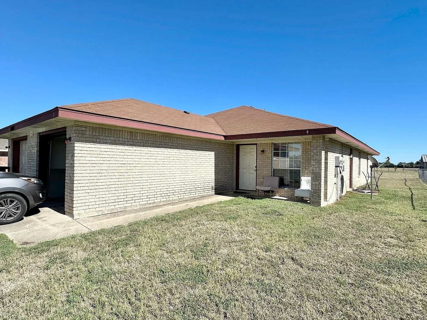4600 Wade Drive — Photo 2