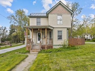 107 Fairfield St, Saint Albans, VT 05478