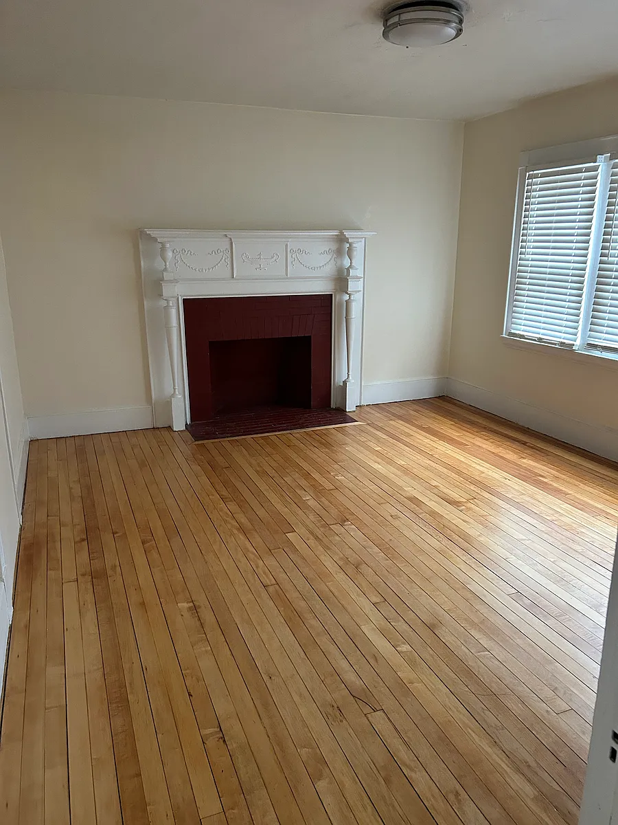 Building Photo - 195 Ashmont St #2B