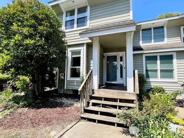 2934 Seashore Point, Virginia Beach, VA 23454
